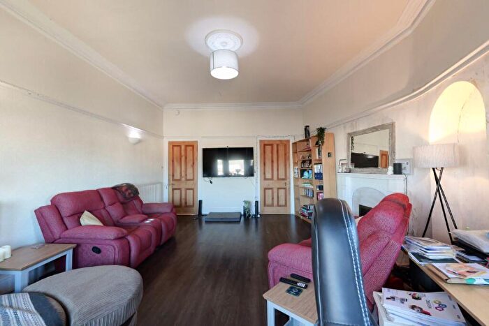 2 Bedroom Flat For Sale In , Crossflat Crescent, Flat -, Paisley, PA1