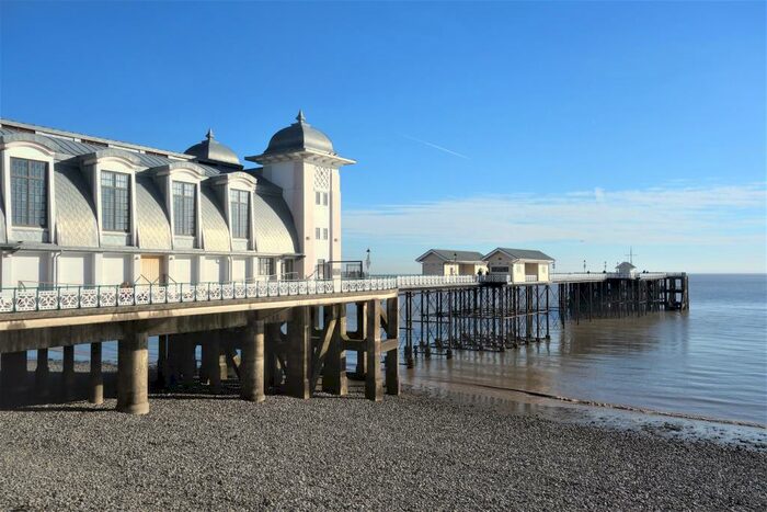 2 Bedroom Flat To Rent In Alexandra Court, The Esplanade, Penarth, CF64