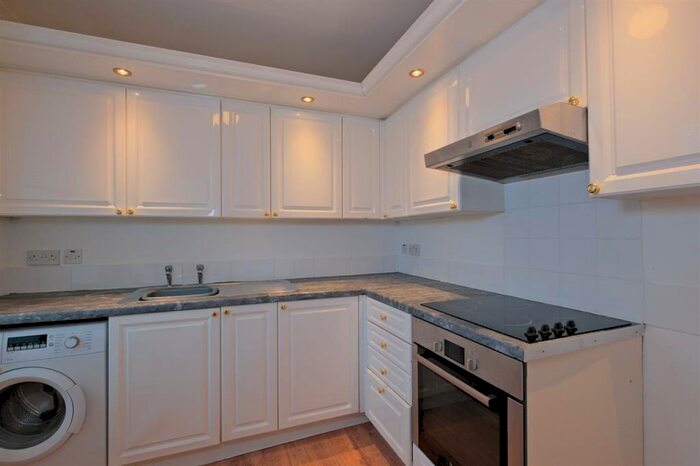 2 Bedroom Apartment To Rent In Scott Street, Motherwell, Motherwell, ML1