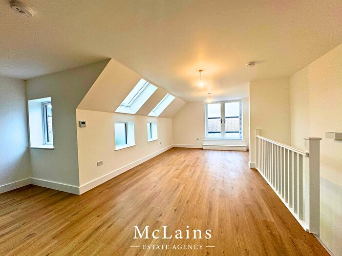 2 Bedroom Flat To Rent In -Bed Flat On Seymour Ave, Luton, Bedfordshire, LU1