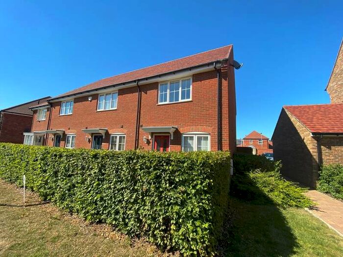 2 Bedroom Semi-Detached House To Rent In Wagtail Walk, Finberry, Ashford, TN25