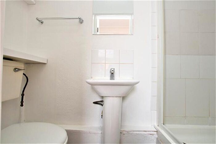 1 Bedroom Flat To Rent In Finchley Road, South Hampstead, NW3