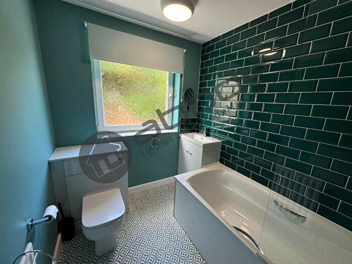 3 Bedroom Semi-Detached House To Rent In The Motte, Rotherham, South Yorkshire, S61