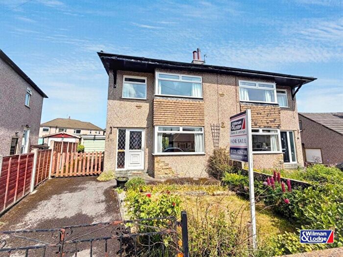 3 Bedroom Semi-Detached House For Sale In Ash Grove, Sutton-In-Craven, BD20