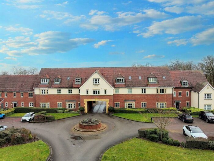 2 Bedroom Apartment For Sale In Tudor Court, Coppice Park, Draycott, DE72
