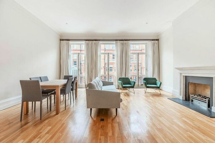 3 Bedroom Maisonette To Rent In Brechin Place, South Kensington, London, SW7