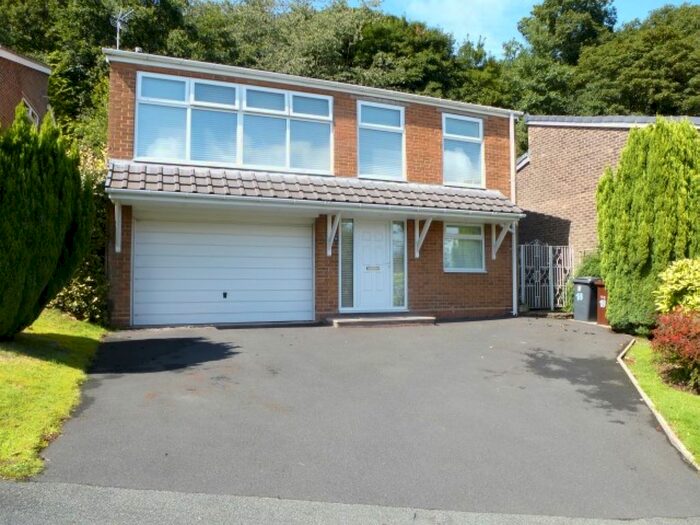 4 Bedroom Detached House To Rent In High Meadows, Wolverhampton WV6