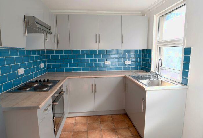 4 Bedroom Terraced House To Rent In Hollingdean Road, Brighton, BN2