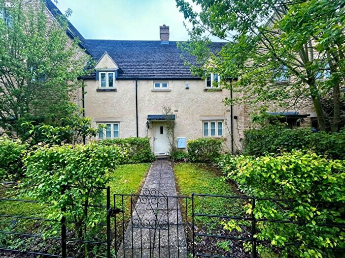 4 Bedroom Terraced House To Rent In Matthews Walk, Cirencester, Gloucestershire, GL7