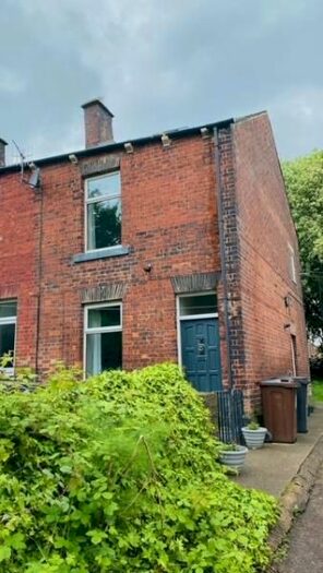 2 Bedroom Terraced House To Rent In Pearson Street, Stocksbridge, S36