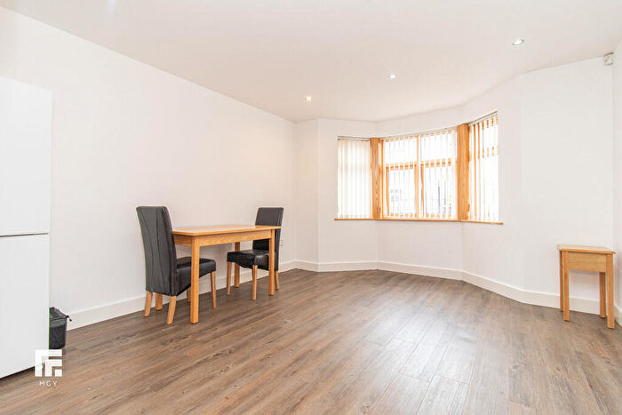 2 Bedroom Apartment To Rent In Pentyrch Court, Pentyrch Street, Cardiff, CF24