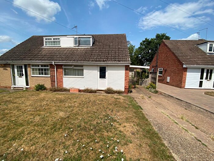 2 Bedroom Semi-Detached House To Rent In Montague Road, Woodlands, Rugby, CV22