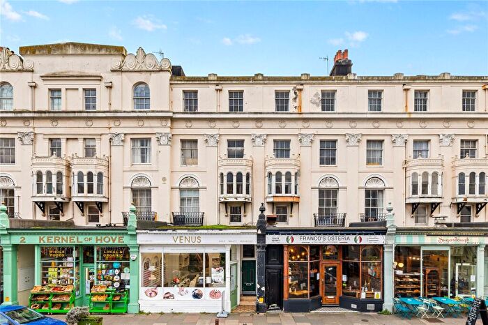 2 Bedroom Apartment For Sale In Victoria Terrace, Hove, East Sussex, BN3