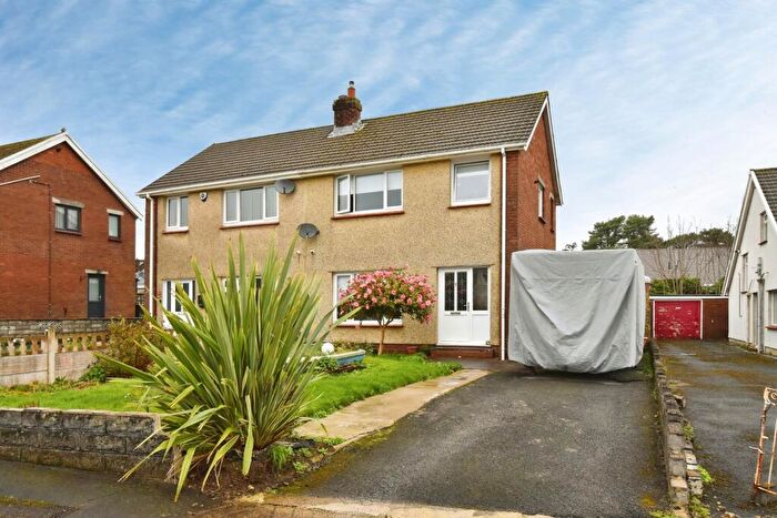 3 Bedroom Semi Detached House For Sale In Enfield Close, Cwmrhydyceirw, Swansea, SA6