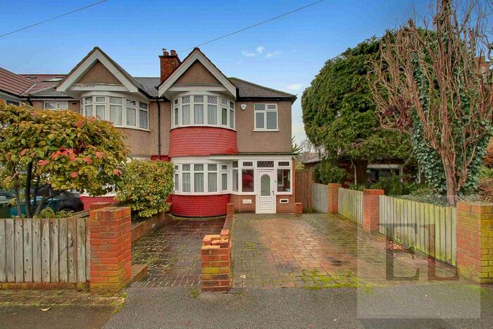 3 Bedroom End Of Terrace House To Rent In Torbay Road, Harrow, Greater London HA2