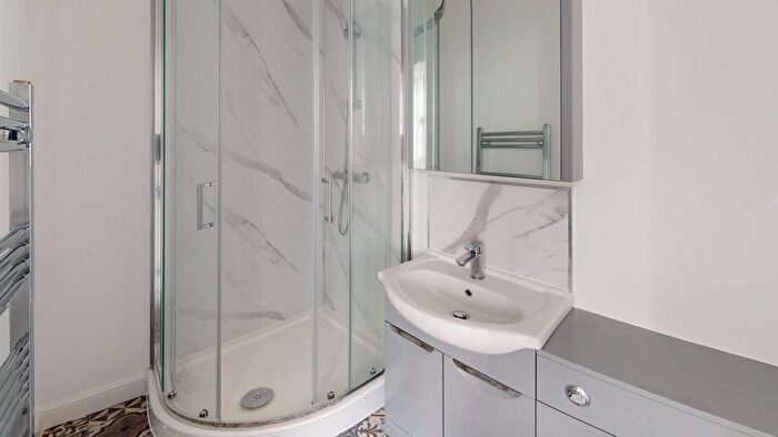 1 Bedroom Flat To Rent In Castle Boulevard, Nottingham, NG7