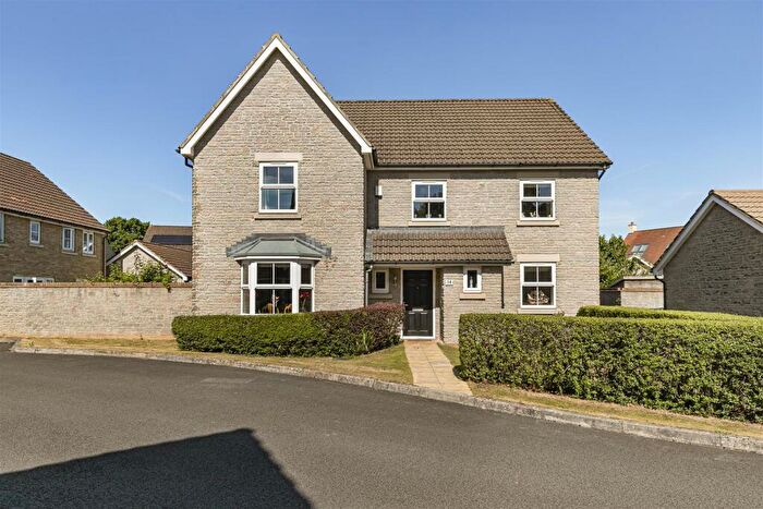 5 Bedroom Detached House For Sale In Christy Close, Frampton Cotterell, Bristol, BS36