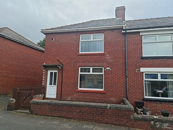 3 Bedroom Semi Detached House To Rent In Front Street, Leadgate, Consett, Durham, DH8