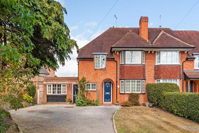 3 Bedroom Semi-Detached House For Sale In Grange Road, Dorridge, B93