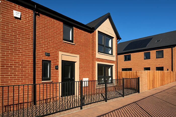 4 Bedroom House To Rent In Park Street, Sunderland, SR2