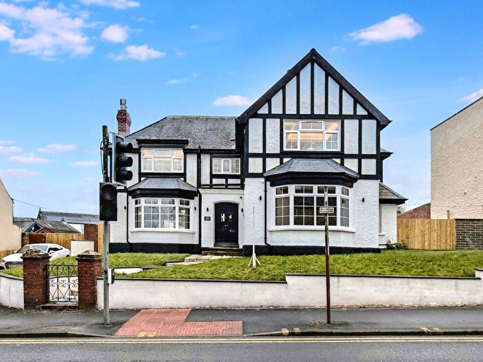 4 Bedroom Detached House For Sale In Park View, Hetton-le-Hole, Houghton Le Spring, Tyne And Wear, DH5