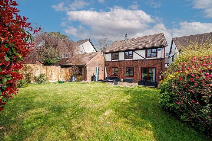 4 Bedroom Detached House For Sale In The Farthings, Crowborough, TN6
