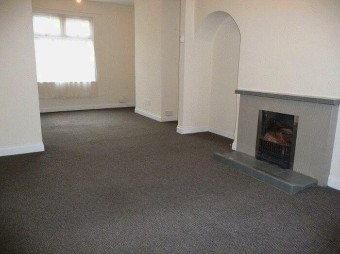2 Bedroom Terraced House To Rent In Dunster Street, NN1