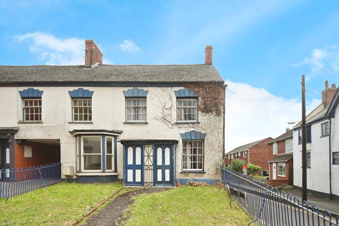 6 Bedroom End Of Terrace House For Sale In High Street, Wellington, TA21