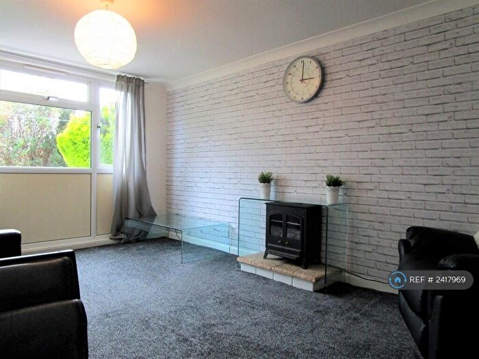 4 Bedroom Terraced House To Rent In Woodbridge Fold, Leeds, LS6