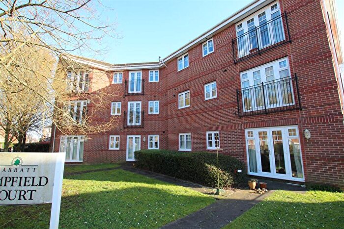 2 Bedroom Flat For Sale In Stranding Street, Eastleigh, SO50