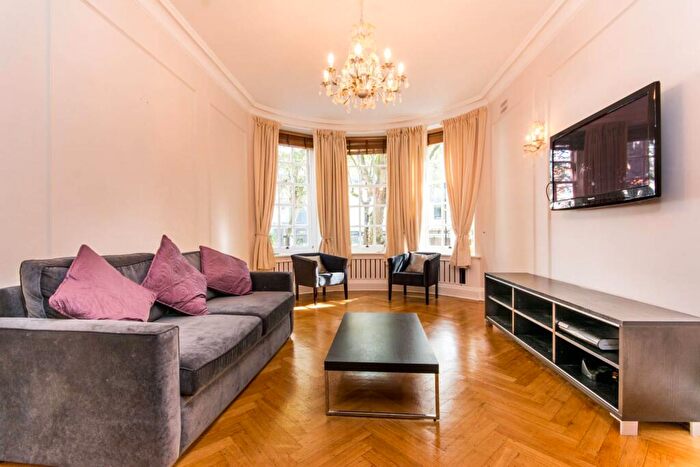 2 Bedroom Flat To Rent In Avenue Road, Swiss Cottage, London, NW8
