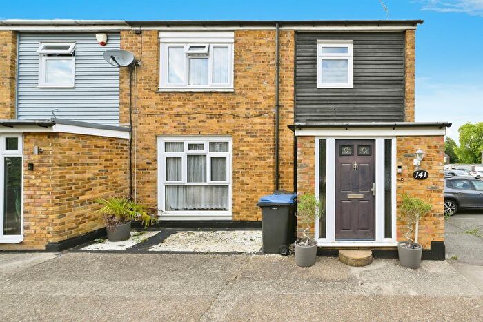 3 Bedroom Property To Rent In The Maples, Harlow, CM19