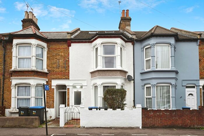 5 Bedroom Terraced House For Sale In Bury Street, Lower Edmonton, London, N9