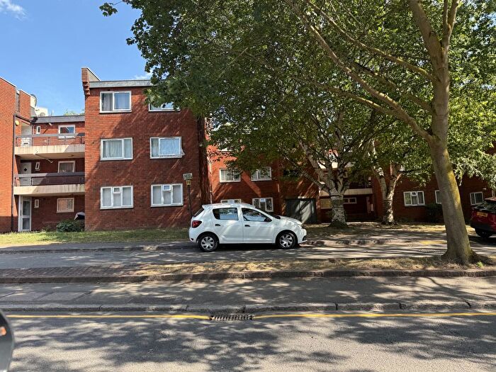 3 Bedroom Flat To Rent In Northolt Road, HA2