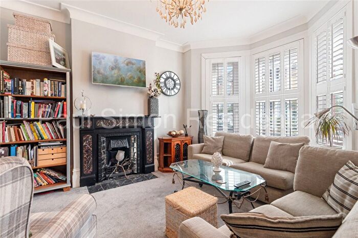 5 Bedroom Terraced House For Sale In Eade Road, Harringay, London, N4