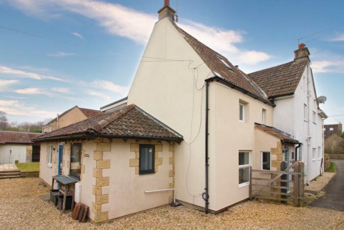 4 Bedroom Cottage For Sale In Westwells, Neston, SN13