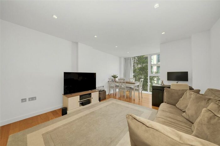 2 Bedroom Apartment To Rent In Spenlow Apartments, N1