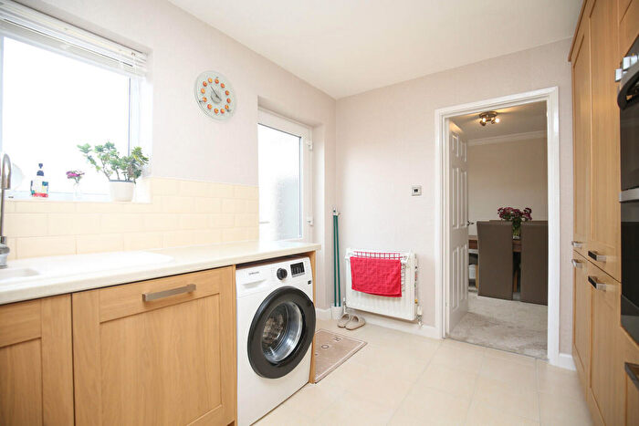 4 Bedroom Detached House For Sale In The Aspens, Kingsbury, B78