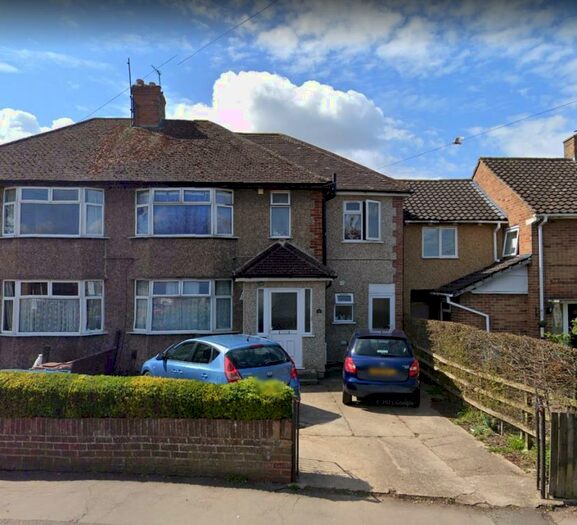 4 Bedroom Semi-Detached House To Rent In Old Marston Road, Marston, OX3