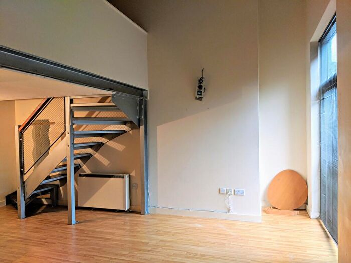 1 Bedroom Flat To Rent In The Exchange, Dickenson Road, Rusholme, M14