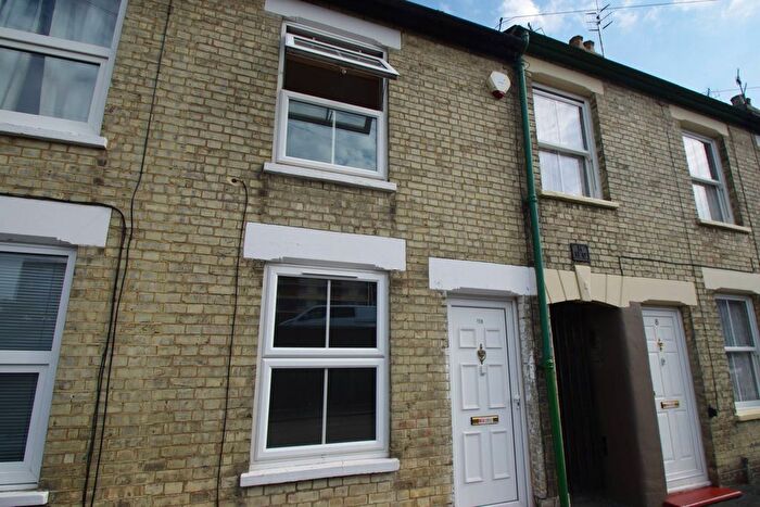 2 Bedroom Terraced House To Rent In Franklin Road, Watford, WD17