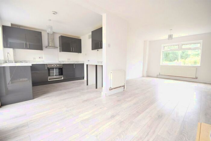 3 Bedroom Terraced House To Rent In Sheldrake Drive, Bristol, BS16