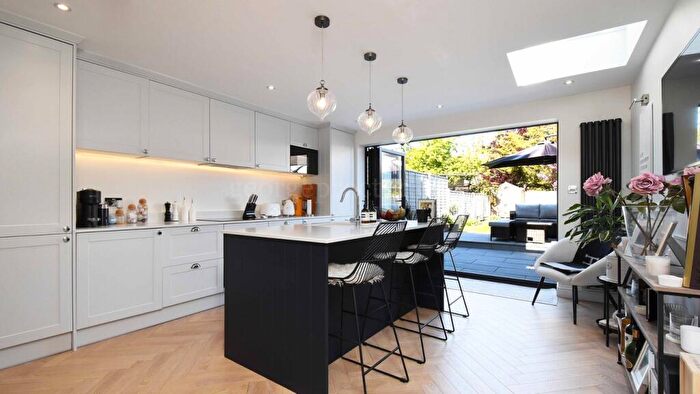 3 Bedroom Terraced House For Sale In Addison Road, Bromley, BR2
