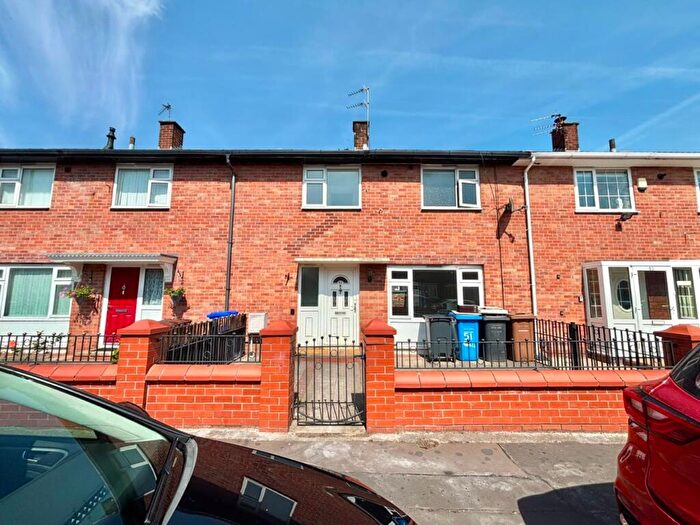 2 Bedroom Detached House To Rent In Gerald Road, Pendleton, Salford, M6