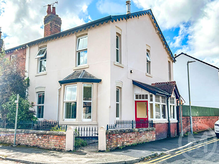 3 Bedroom End Of Terrace House For Sale In Derby Road, Poulton-le-Fylde, FY6