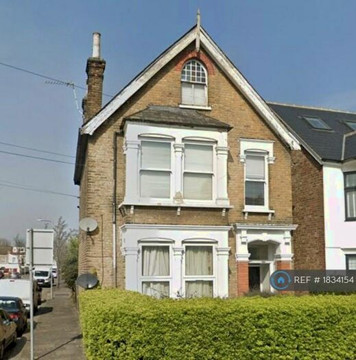 3 Bedroom Maisonette To Rent In Coventry Road, Ilford, IG1