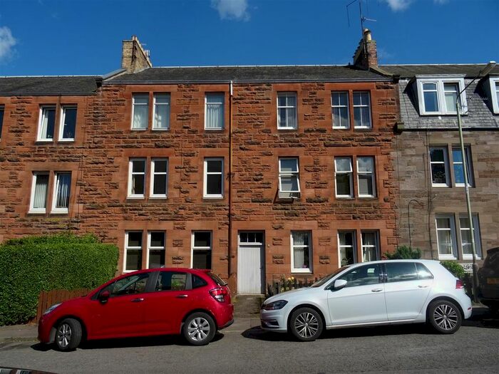 2 Bedroom Flat To Rent In Hawarden Terrace, Perth, PH1