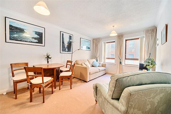 1 Bedroom Flat For Sale In Craven Street, London, WC2N