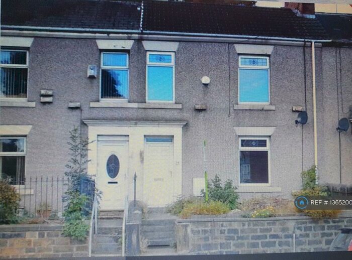 3 Bedroom Terraced House To Rent In Old Durham Road, Gateshead, NE8