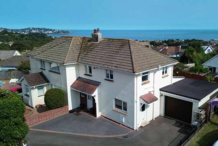 3 Bedroom Semi-Detached House For Sale In Tavis Road, Paignton, TQ3